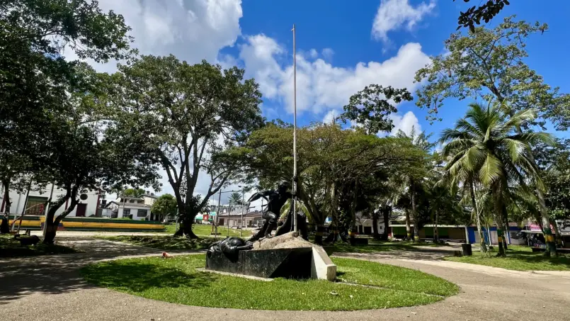 RECORRIDO POR EL PARQUE LOS HÉROES