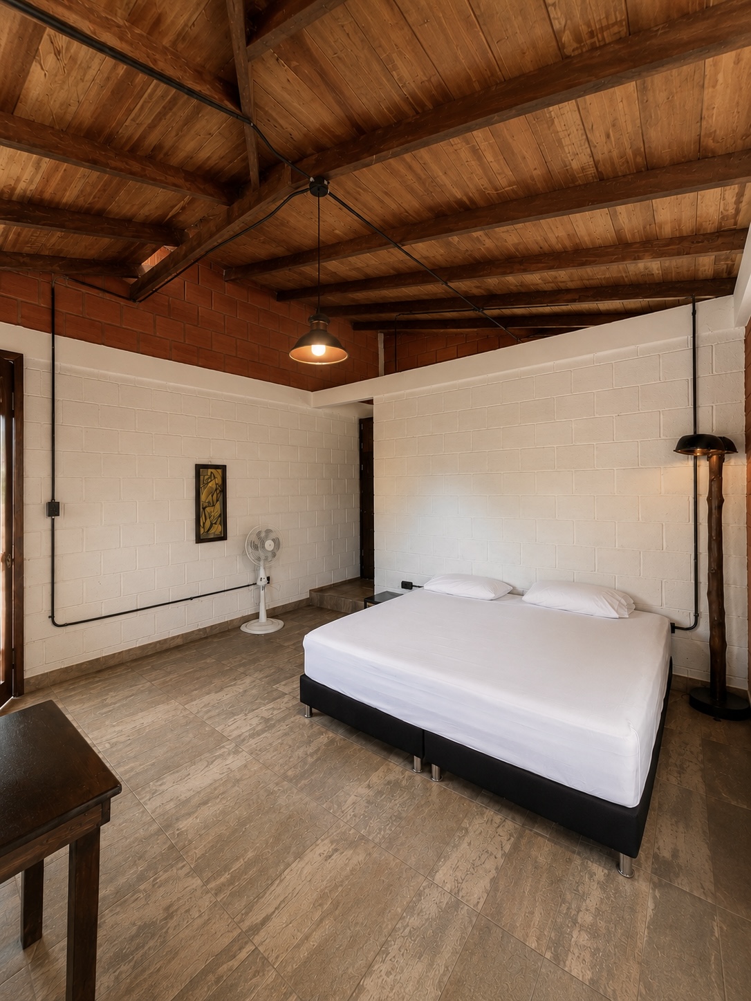 Deluxe Private Room with Ensuite Bathroom